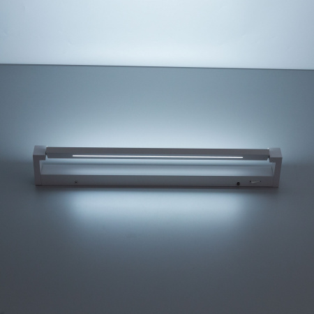 картинка Подсветка для картин светодиодная с выключателем Визор CL708260N от магазина BTSvet