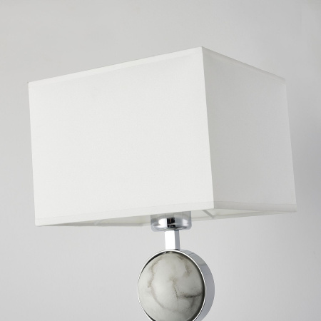 картинка Интерьерная настольная лампа Diva 2821-1T от магазина BTSvet