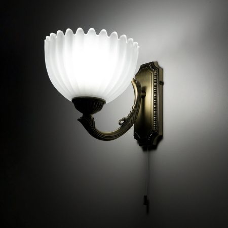 картинка Бра с выключателем Севилья CL414313 от магазина BTSvet