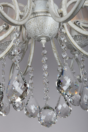 картинка Подвесная люстра Belluno OML-79103-08 от магазина BTSvet