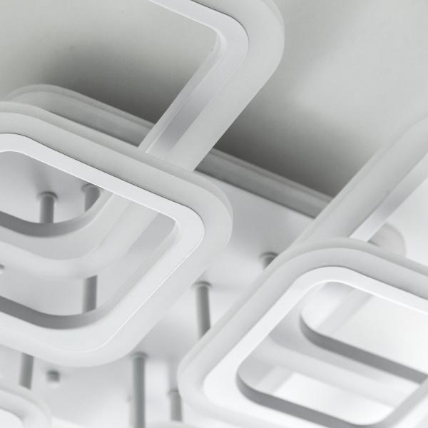 картинка Потолочная люстра светодиодная с пультом и управлением смартфоном регулировкой цветовой температуры и яркости RGB Марсель Смарт CL232A180E от магазина BTSvet