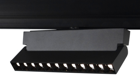 картинка Трековый светильник магнитный светодиодный 48V Tech T106-12 от магазина BTSvet