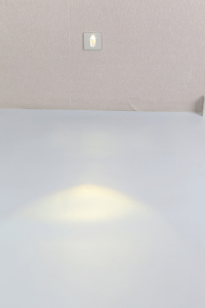 картинка Подсветка ступеней лестницы светодиодная FLOOR S GW-S612-3-SL-NW от магазина BTSvet