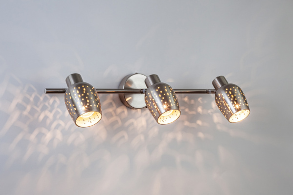 картинка Спот с выключателем Dynamic 1101/3A от магазина BTSvet