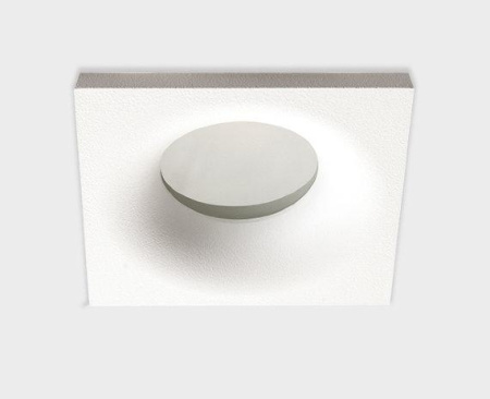 картинка Точечный светильник 7010 IT07-7011 white от магазина BTSvet