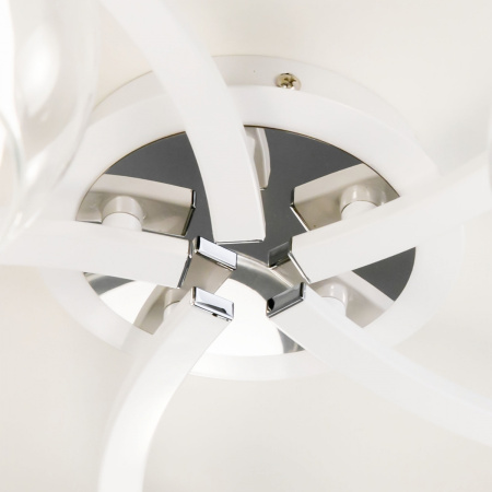 картинка Потолочная люстра Кристи CL152150 от магазина BTSvet