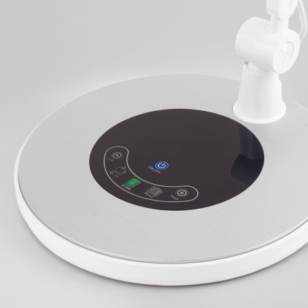 картинка Офисная настольная лампа светодиодная с выключателем и регулировкой яркости Modern 80420/1 от магазина BTSvet