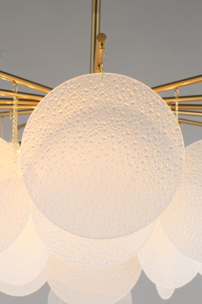 картинка Потолочная люстра на штанге Lerici OML-67407-08 от магазина BTSvet