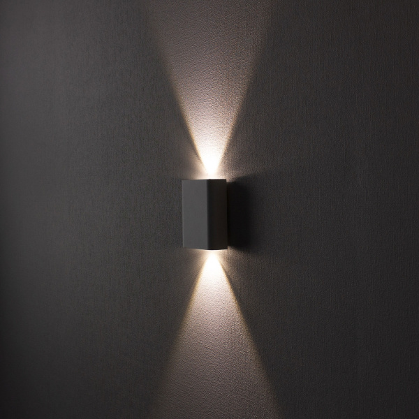 картинка Настенный светильник светодиодный Dekart CL704400 от магазина BTSvet