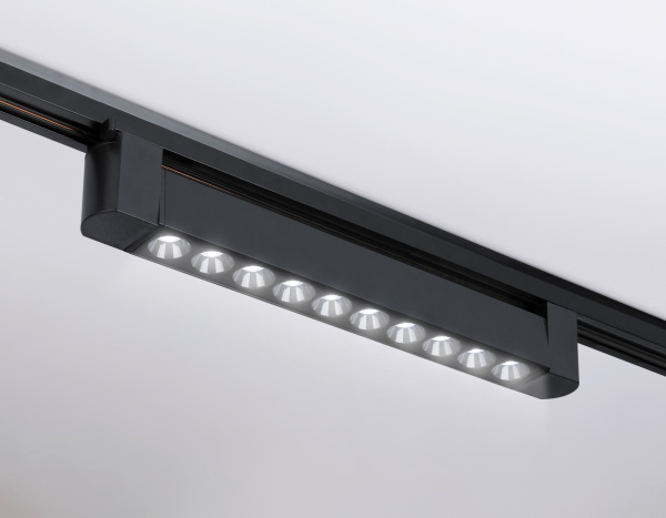 картинка Трековый светильник однофазный светодиодный Ambrella TRACK SYSTEM GL6709 от магазина BTSvet