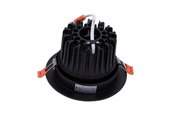 картинка Встраиваемый светильник светодиодный KZ-DLB-18-NW от магазина BTSvet