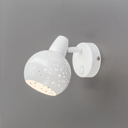 картинка Спот с выключателем Деко CL504510 от магазина BTSvet