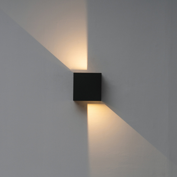 картинка Архитектурная подсветка светодиодная Davos Xl 7653 IP65 от магазина BTSvet