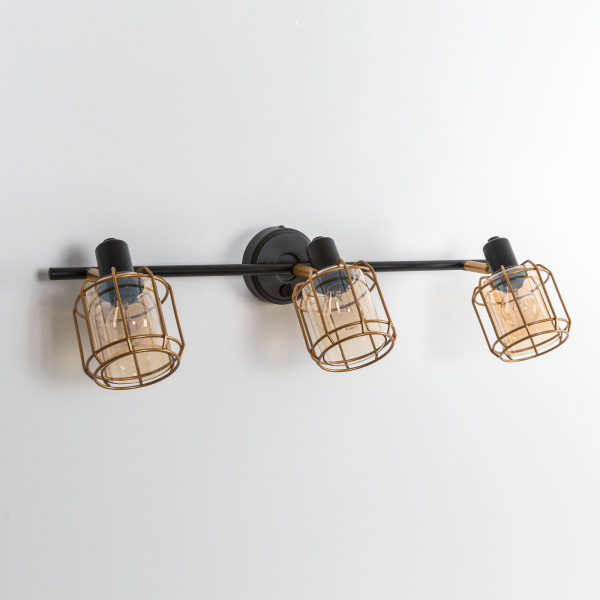 картинка Спот с выключателем Таверна CL542632 от магазина BTSvet