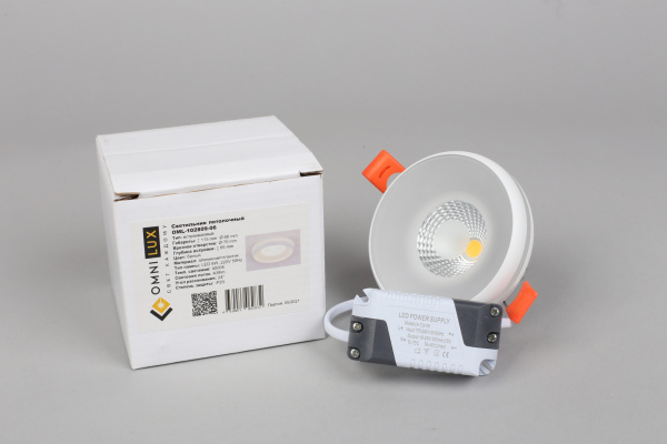 картинка Встраиваемый светильник светодиодный Genova OML-102809-06 от магазина BTSvet