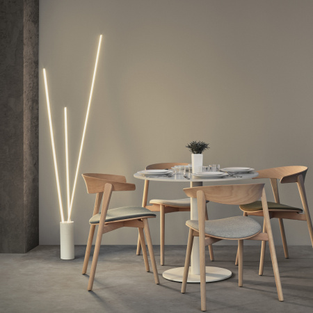 картинка Торшер светодиодный Vertical 7347 от магазина BTSvet