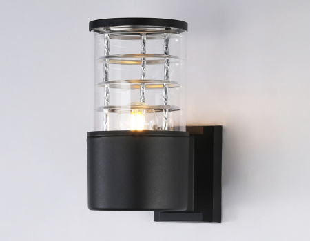 картинка Настенный светильник уличный GARDEN ST2522 от магазина BTSvet