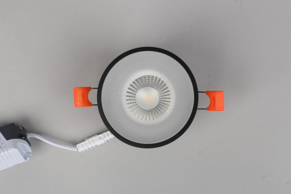 картинка Встраиваемый светильник светодиодный Napoli OML-102719-06 от магазина BTSvet