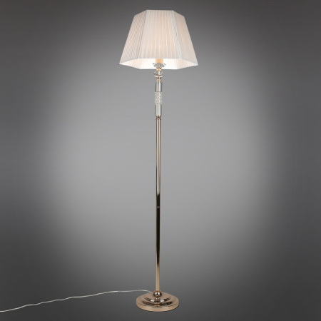 картинка Торшер с выключателем Silvian APL.719.05.01 от магазина BTSvet