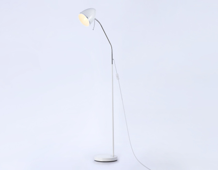 картинка Торшер с выключателем TRADITIONAL TR97680 от магазина BTSvet