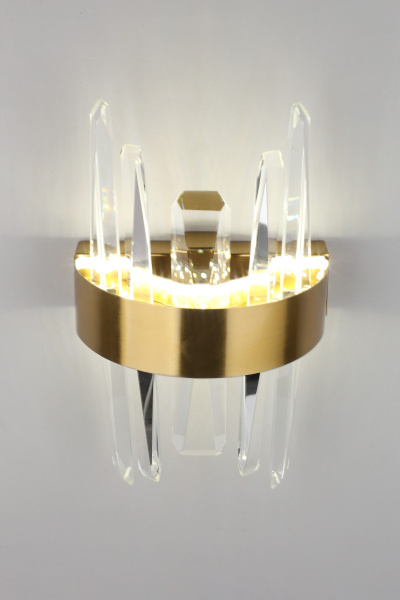 картинка Светильник настенный Leon APL.028.01.25 от магазина BTSvet