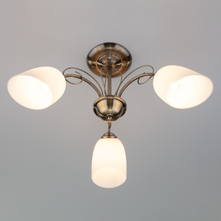 картинка Потолочная люстра Stefanie 30107/3 античная бронза от магазина BTSvet