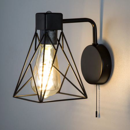 картинка Бра с выключателем Trappola 70107/1 от магазина BTSvet