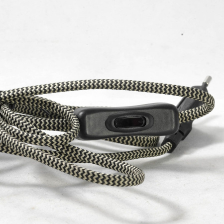 картинка Интерьерная настольная лампа с выключателем Kenai GRLSP-0512 от магазина BTSvet