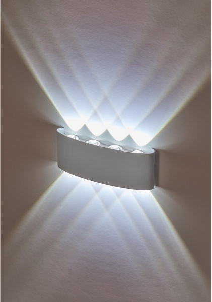 Настенный светильник светодиодный CROSS IL.0014.0001-8 WH