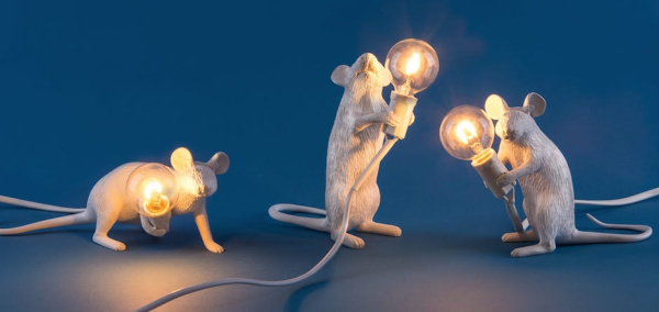 картинка Интерьерная настольная лампа Seletti Mouse Sitting Белый от магазина BTSvet