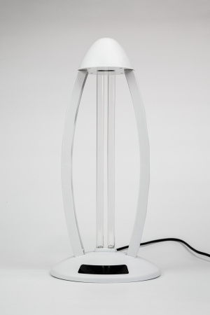 картинка Бактерицидная лампа с датчиком и выключателем UV-AJ-01OZ-36W от магазина BTSvet