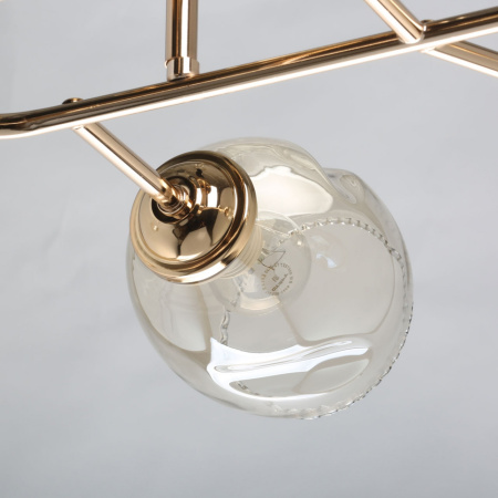 картинка Потолочная люстра на штанге DeMarkt Акцент 680011806 от магазина BTSvet