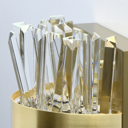 картинка Настенный светильник светодиодный Аделард 642024701 от магазина BTSvet