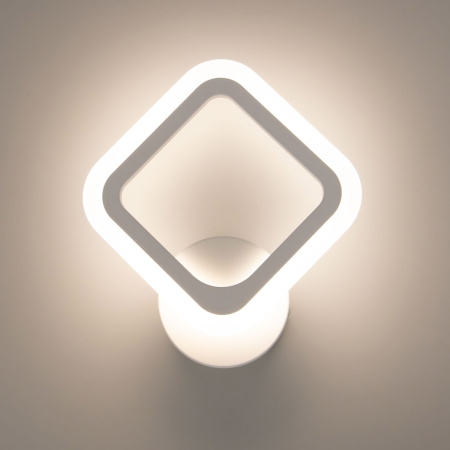 картинка Бра светодиодное с регулировкой цветовой температуры и яркости Марсель Смарт CL232B310 от магазина BTSvet