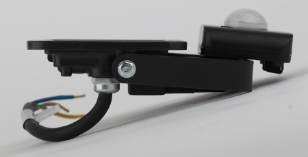 картинка Прожектор уличный светодиодный LPR-041-2-65K-020 IP65 от магазина BTSvet