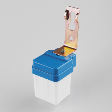 картинка Датчик освещенности SNS-L-06 1200W IP44 от магазина BTSvet