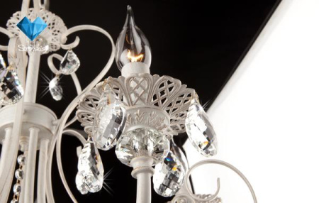 картинка Подвесная люстра 3305/5 белый с золотом/прозрачный хрусталь Strotskis от магазина BTSvet