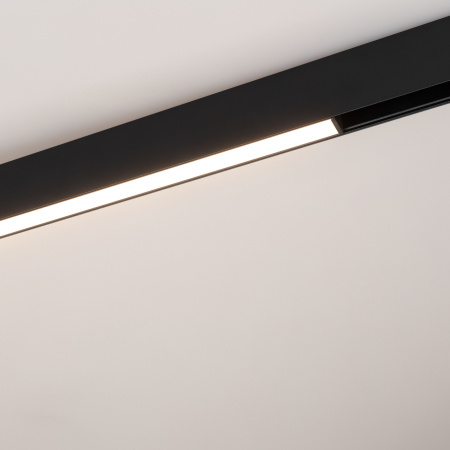 картинка Трековый светильник светодиодный MAG-ORIENT-FLAT-L235-8W Day4000 (BK, 80 deg, 48V) (Arlight, IP20 Металл, 3 года) 033608 от магазина BTSvet