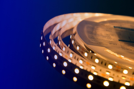 картинка Светодиодная лента LUX DSG560-12-WW-33 от магазина BTSvet