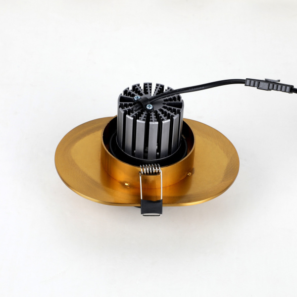 картинка Встраиваемый светильник светодиодный Retro 2789-1C от магазина BTSvet