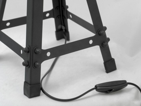 картинка Настольная лампа лофт LSP-9886 от магазина BTSvet