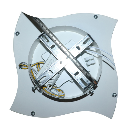 картинка Настенный светильник светодиодный с выключателем и регулировкой цветовой температуры 81014/1W от магазина BTSvet