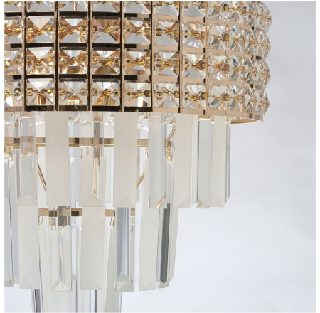 картинка Подвесная люстра хрустальная Бриз 111013906 от магазина BTSvet