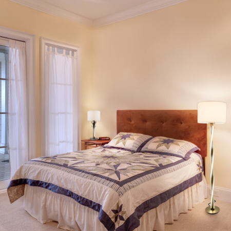 картинка Настольная лампа с выключателем Titan 993 от магазина BTSvet