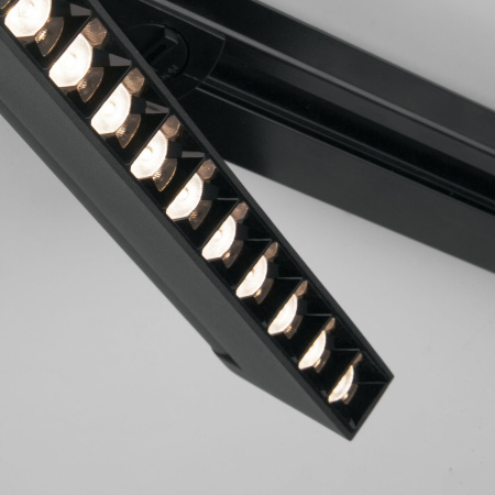 картинка Трековый светильник однофазный Garda Черный 20W 4200K 85018/01 от магазина BTSvet