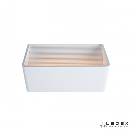 картинка Настенный светильник светодиодный Taurus ZD8010M-6W WH от магазина BTSvet