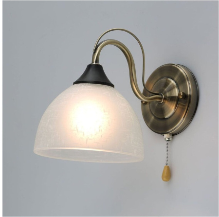 картинка Бра с выключателем Олимп 318025101 от магазина BTSvet