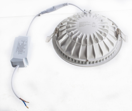 картинка Встраиваемый светодиодный светильник Riflessione A7016PL-1WH от магазина BTSvet