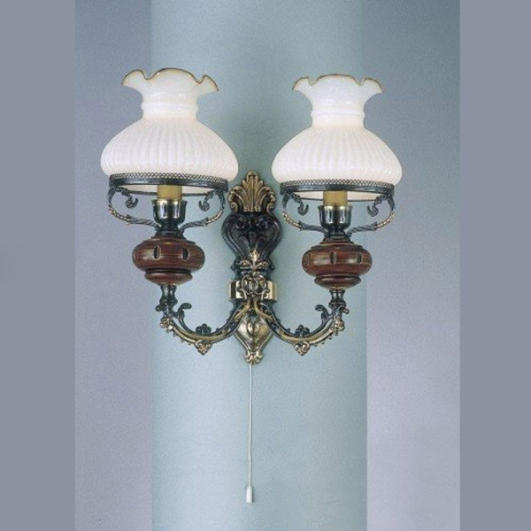 картинка Бра с выключателем A.620/2 от магазина BTSvet