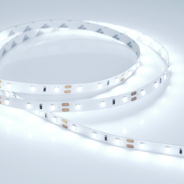 картинка Светодиодная лента RT 2-5000 12V Cool 10K (2835, 300 LED, BAT) (Arlight, 7.2 Вт/м, IP20) 023312 от магазина BTSvet